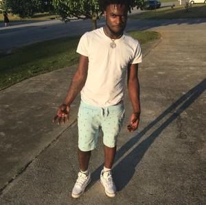 Meet your Posher, Jakevian